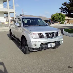 Nissan Navara 2016 Silver