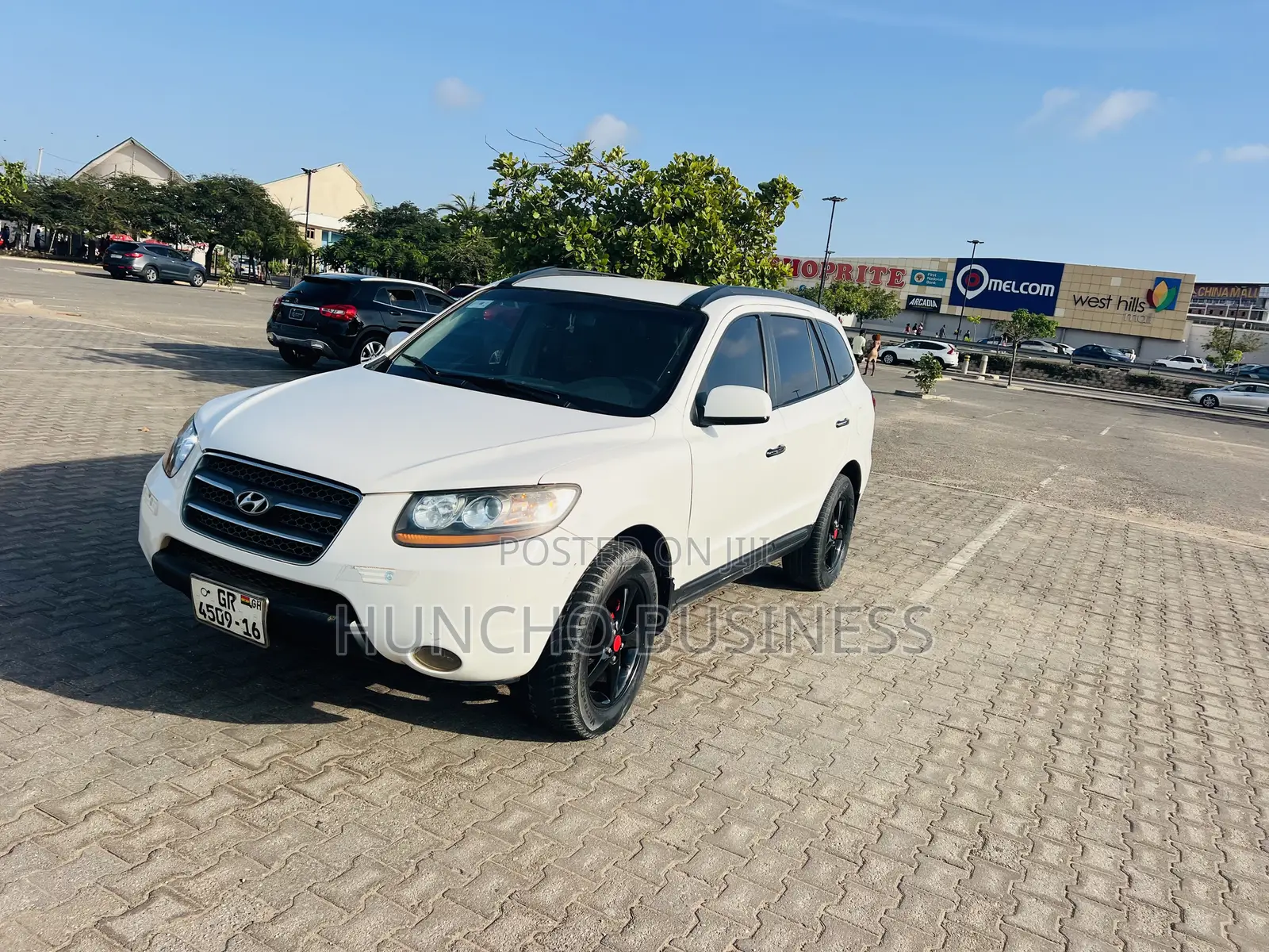 Hyundai Santa Fe 2010 White