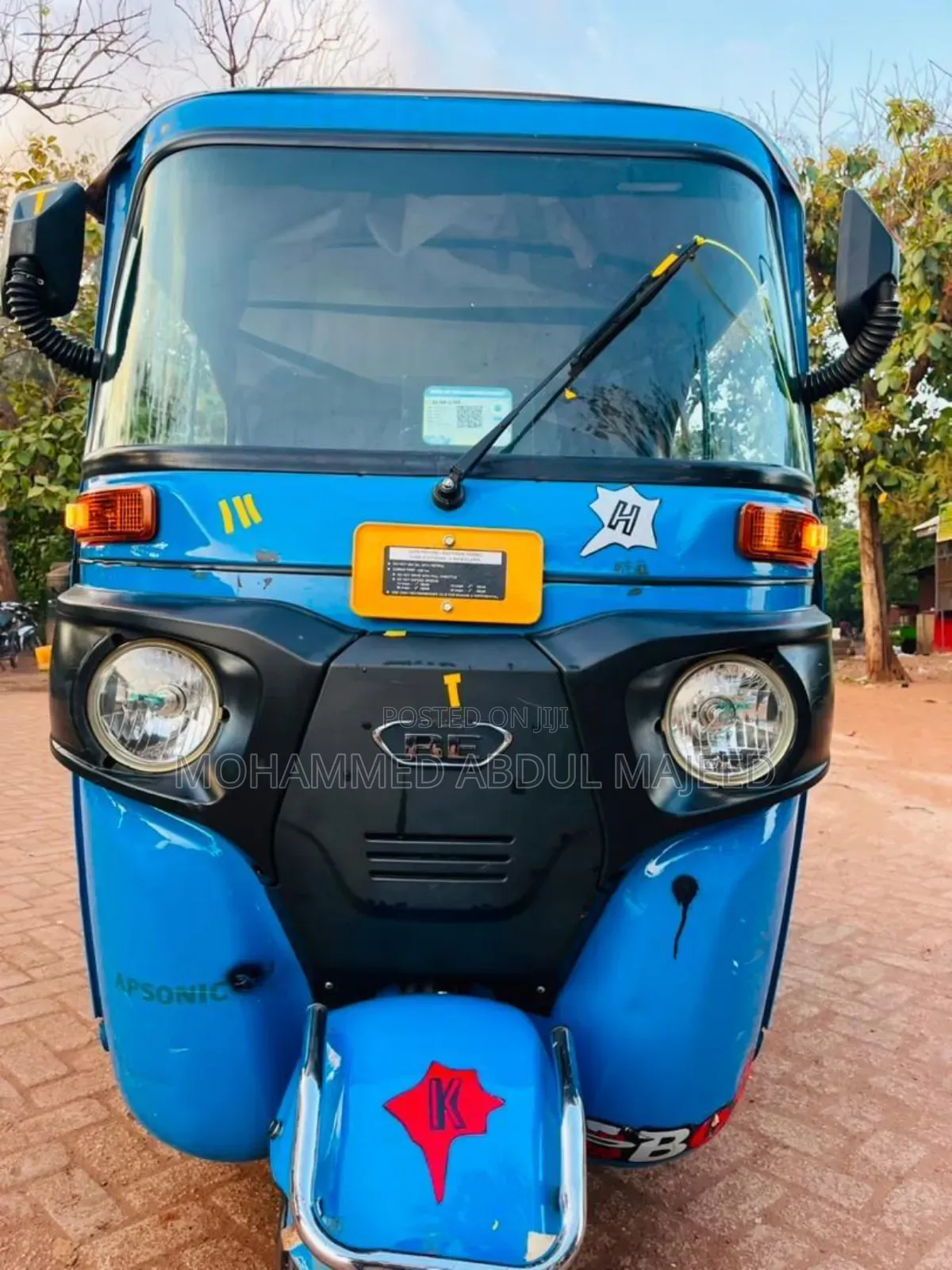 Bajaj RE 2026 Blue