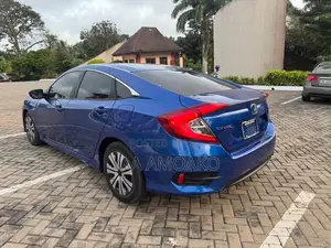 Honda Civic 2016 Blue