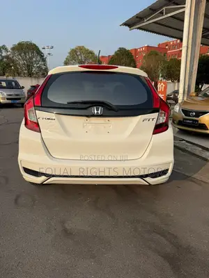 Honda Fit 2018 White