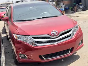Toyota Venza Limited 2014 Red