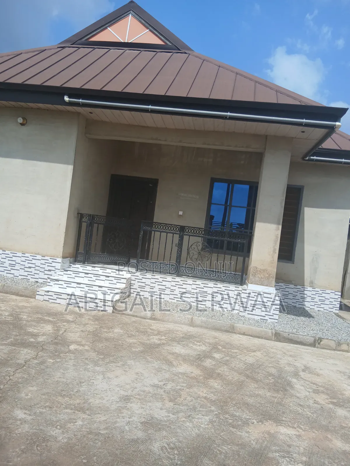 3bdrm House in Canan, Atwima Nwabiagya for sale