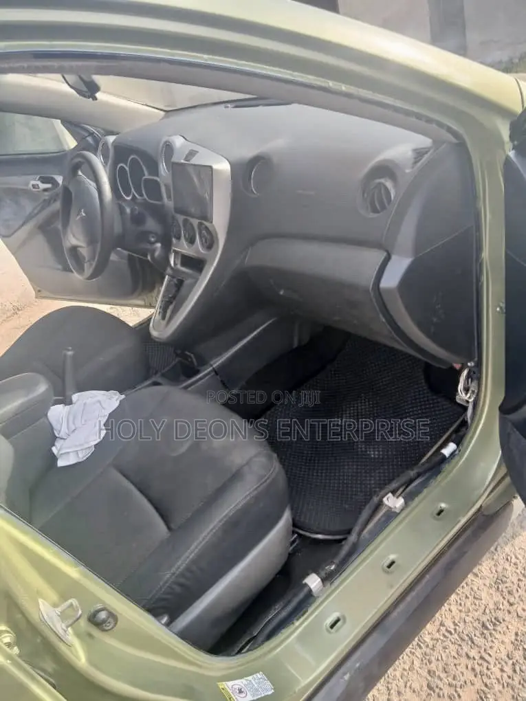 Pontiac Vibe 2.4 4WD 2010 Green