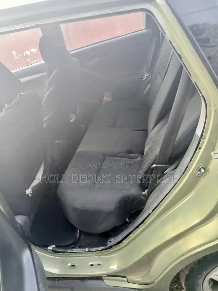Pontiac Vibe 2.4 4WD 2010 Green