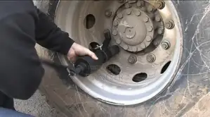 Original Cordless Torque Wrench for Loosening Truck Tires From Germany