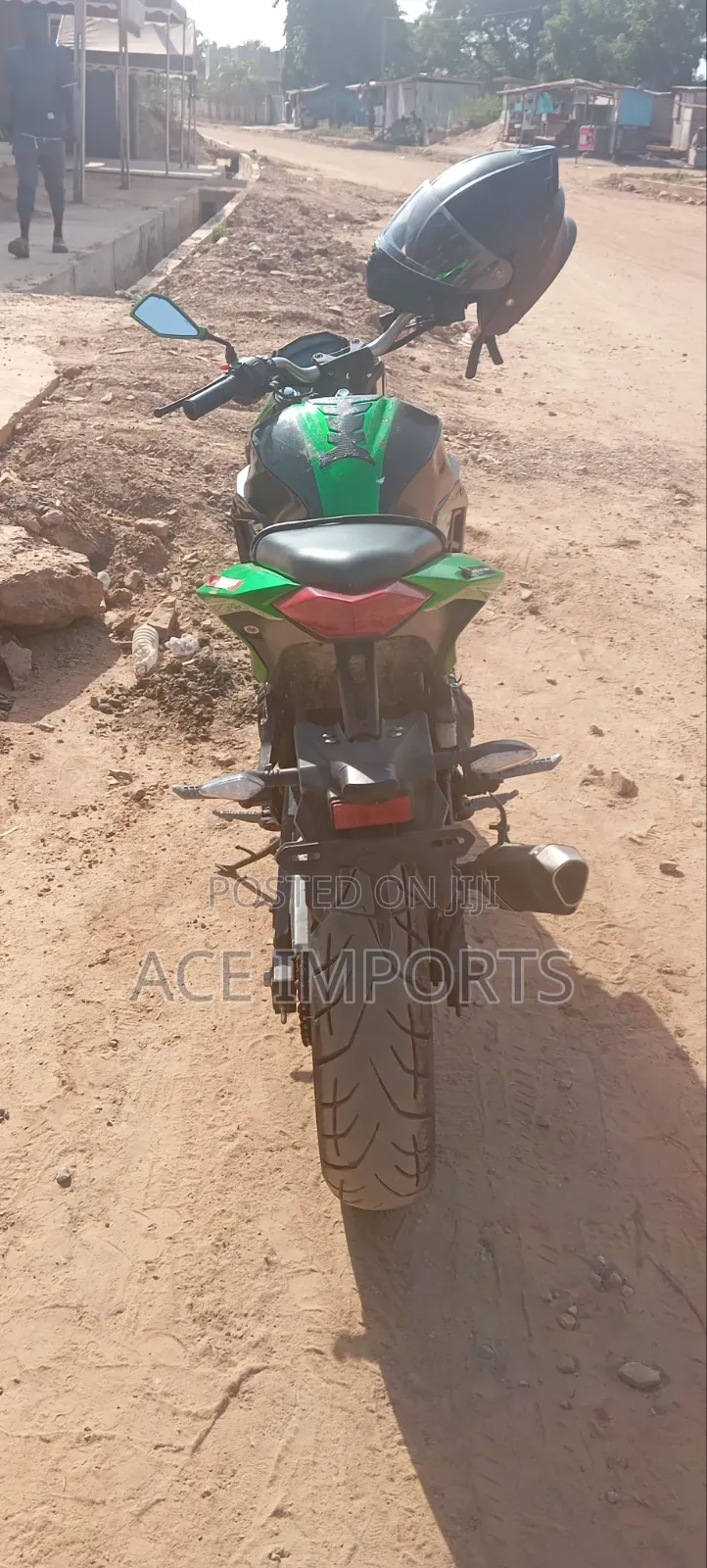 Kawasaki Z400 2021 Green