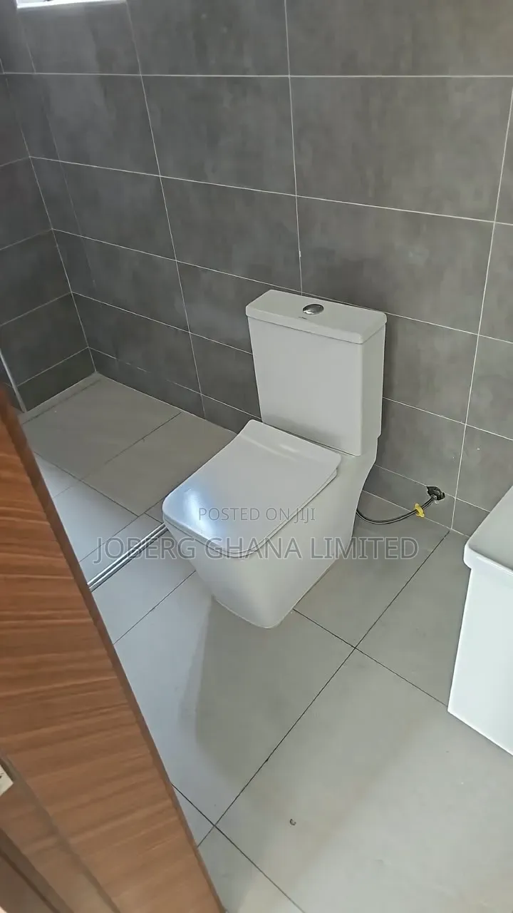 2bdrm Apartment in US Embassy Area for sale