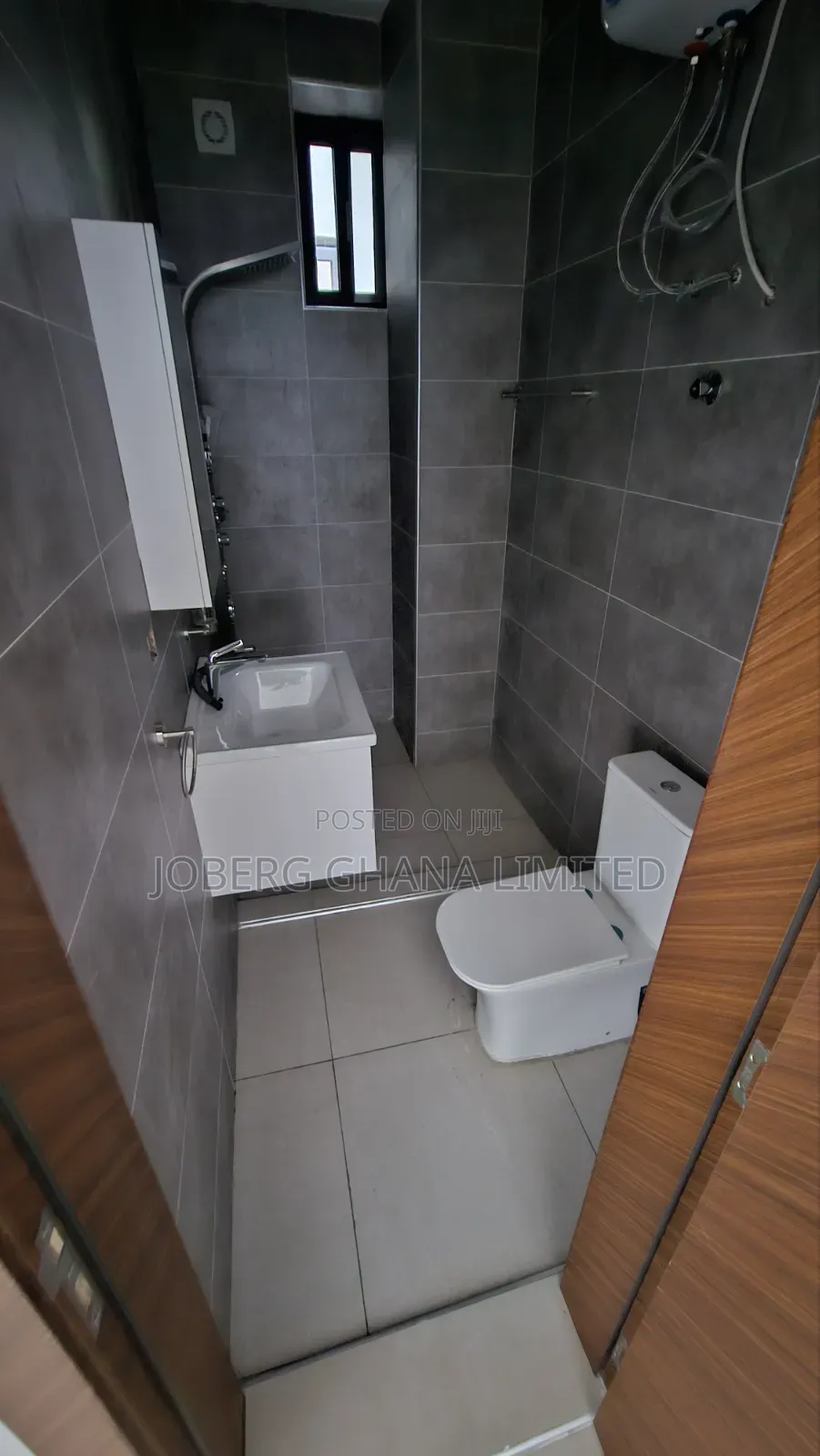2bdrm Apartment in US Embassy Area for sale