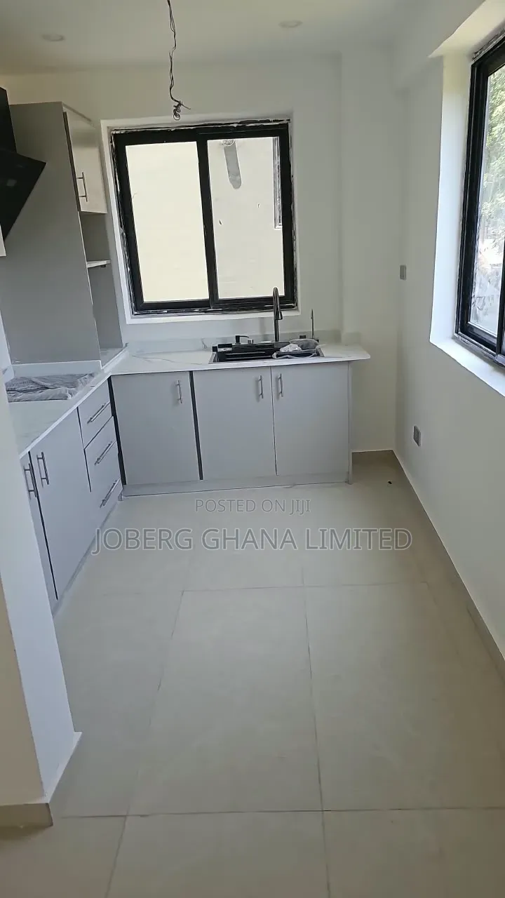 2bdrm Apartment in US Embassy Area for sale