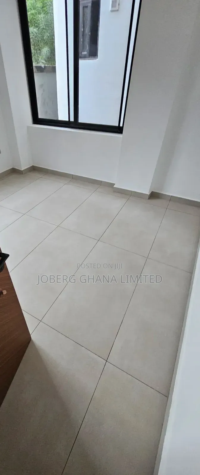 2bdrm Apartment in US Embassy Area for sale