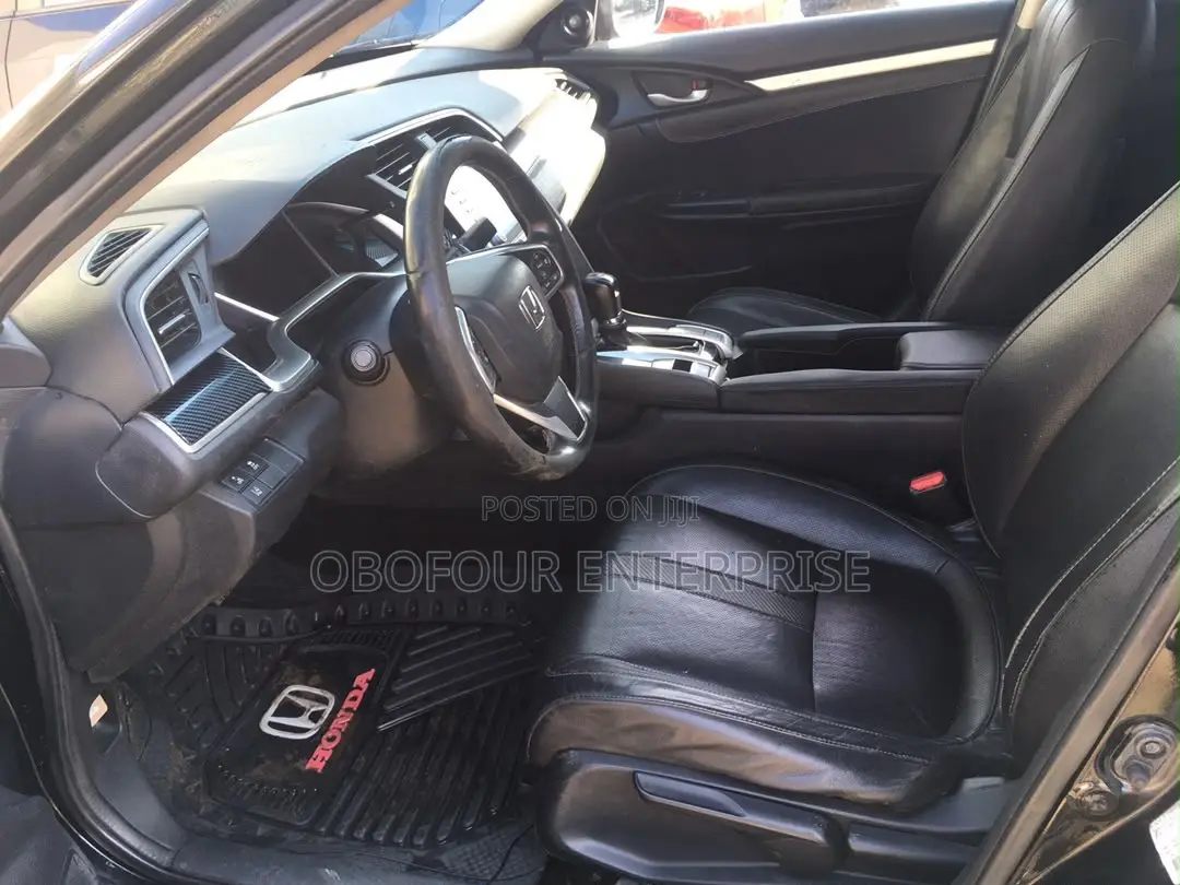 Honda Civic Touring 4dr Sedan (1.5L 4cyl) 2017 Black