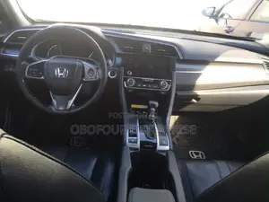 Honda Civic Touring 4dr Sedan (1.5L 4cyl) 2017 Black