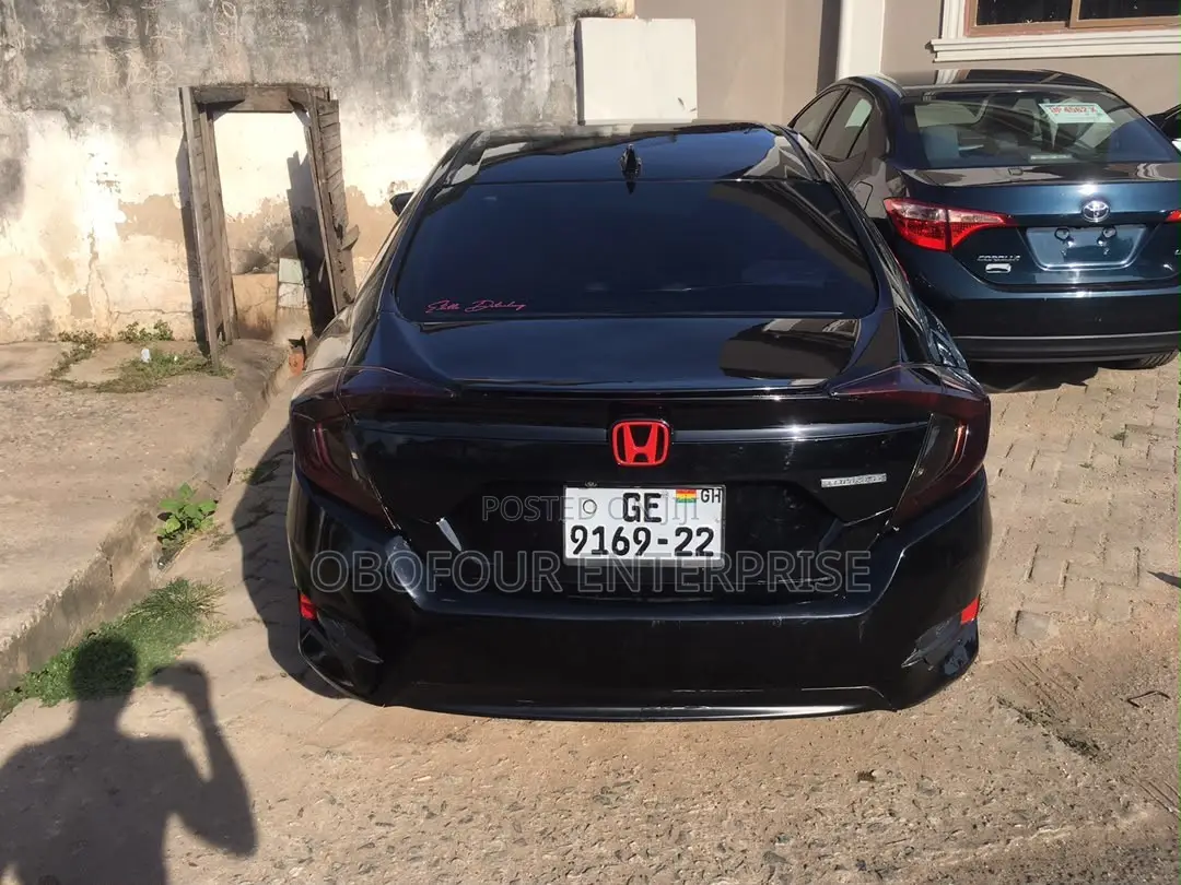 Honda Civic Touring 4dr Sedan (1.5L 4cyl) 2017 Black
