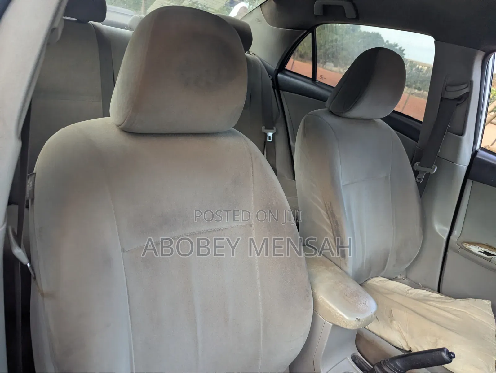 Toyota Corolla LE Special Edition 4dr Sedan (1.8L 4cyl 4A) 2013 White