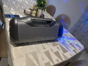 Speaker Superstar