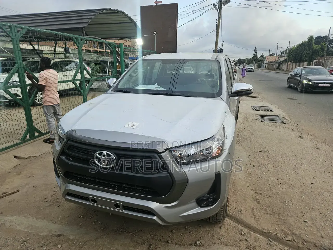 New Toyota Hilux Active (Diesel) 2026 Gray
