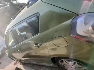 Pontiac Vibe 2.4 4WD 2010 Green