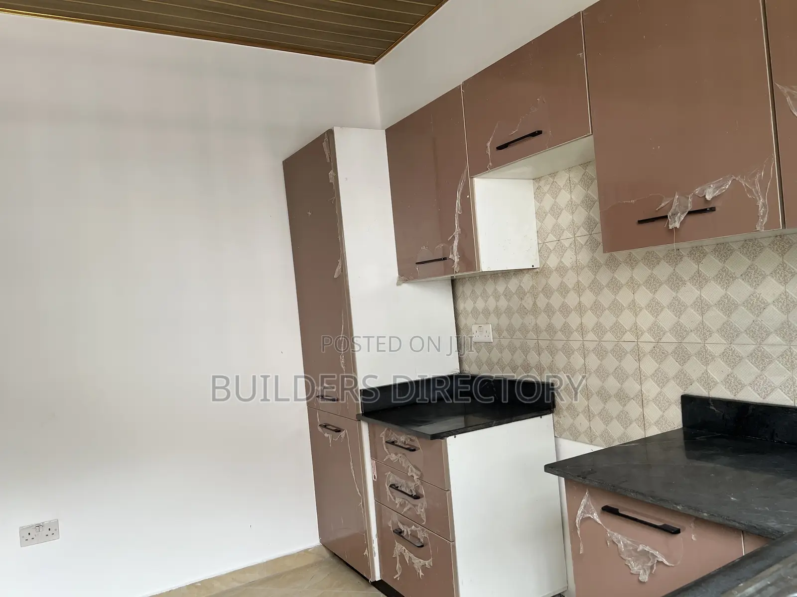 2bdrm House in 2 Bedroom Self, Pokuase for sale