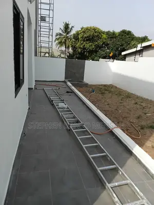 5bdrm Apartment in Stephen Properties, Asokore Mampong Municipal