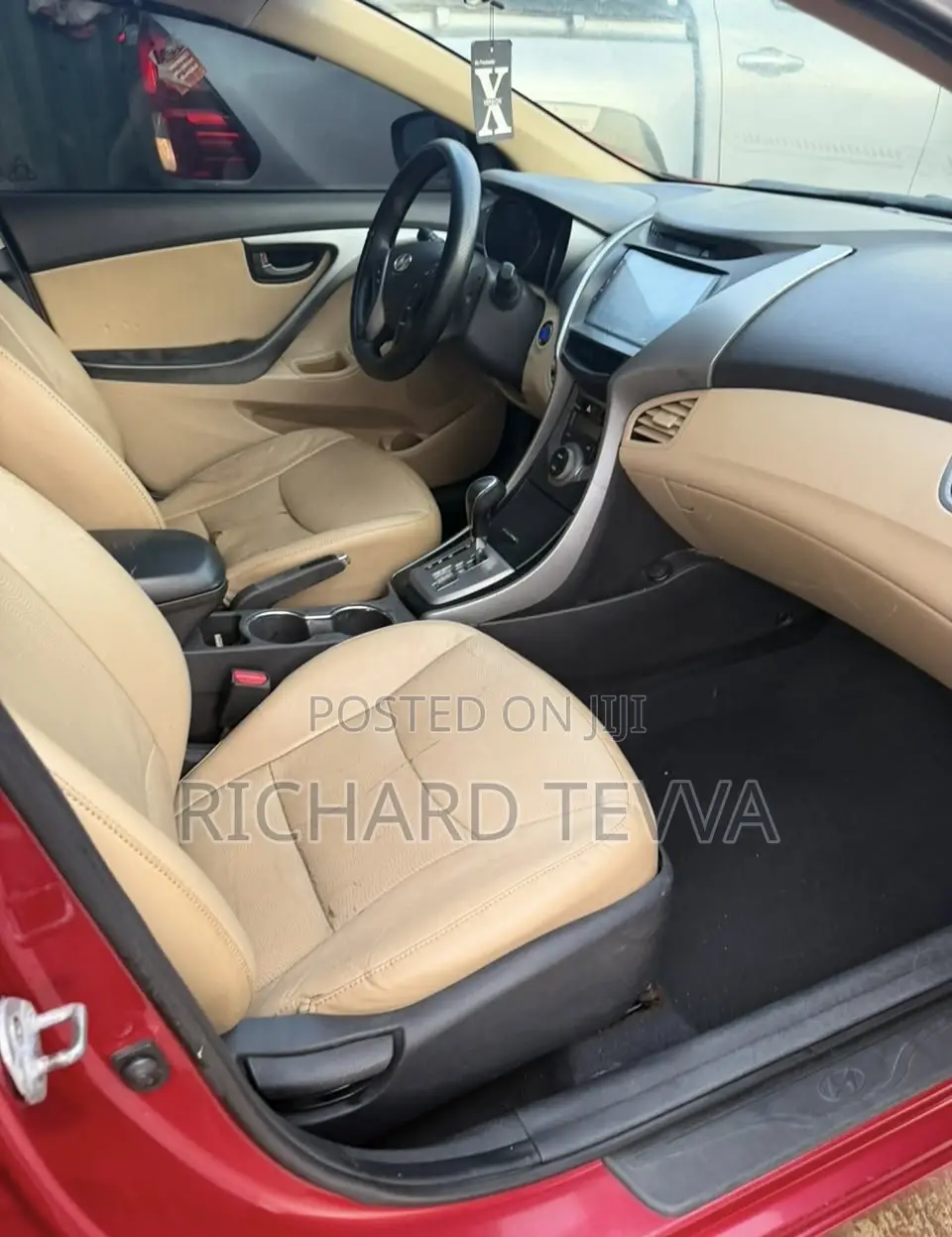 Hyundai Elantra Limited Sedan FWD (1.8L 4cyl 6A) 2013 Red