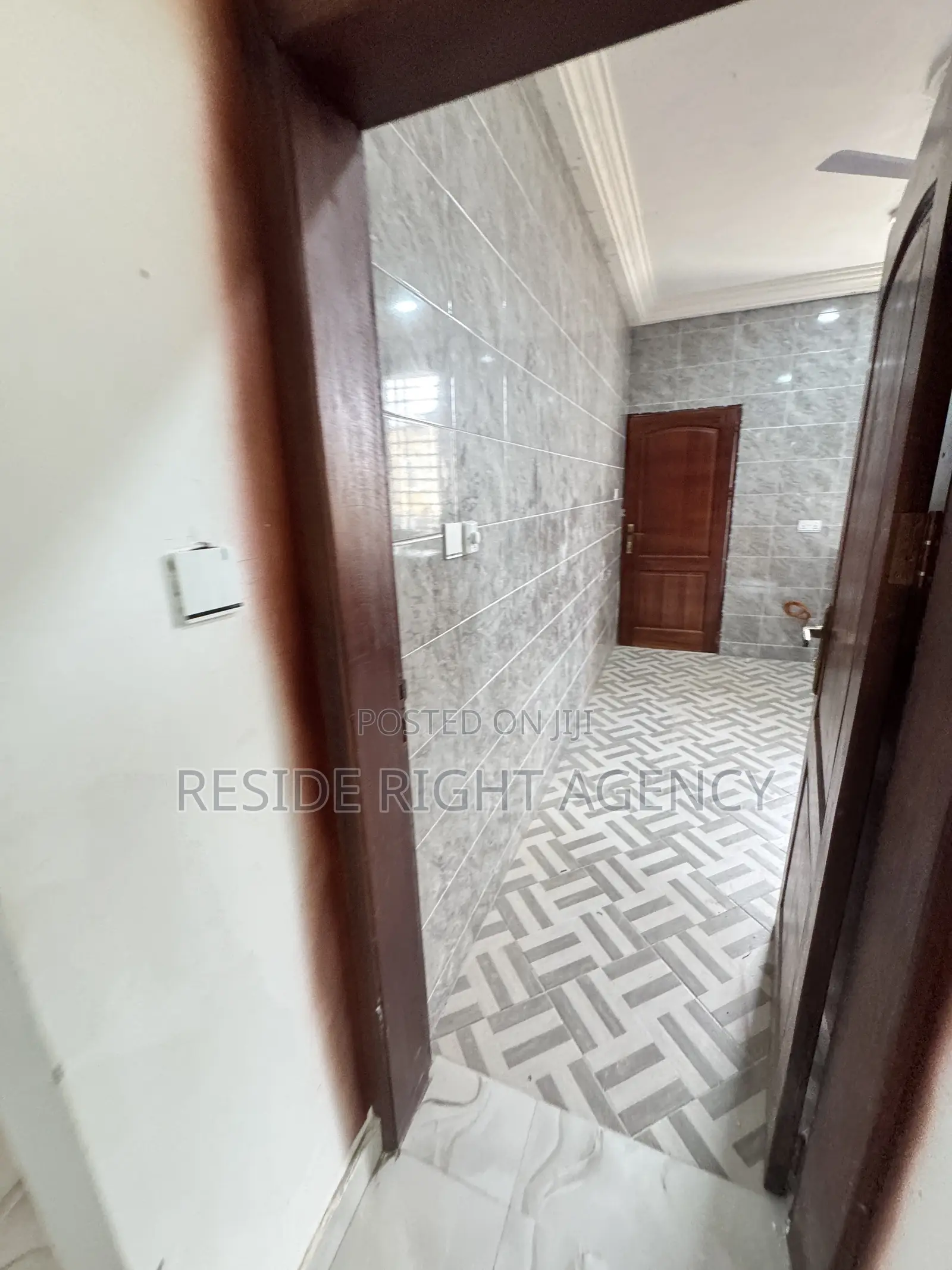 2bdrm Apartment in Resideright, Ablekuma for rent