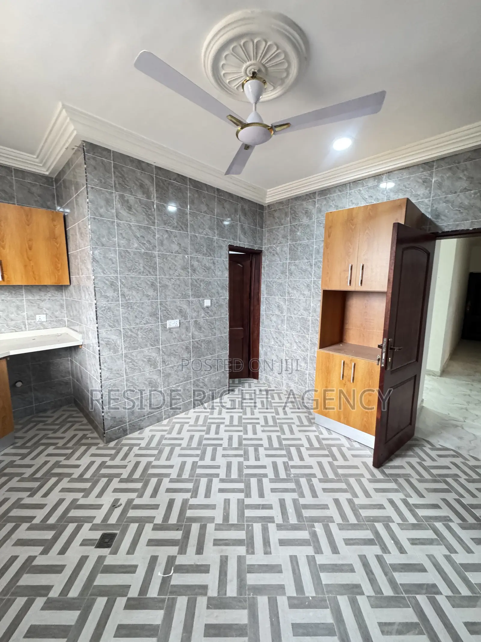 2bdrm Apartment in Resideright, Ablekuma for rent