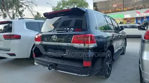 Toyota Land Cruiser 2018 Black
