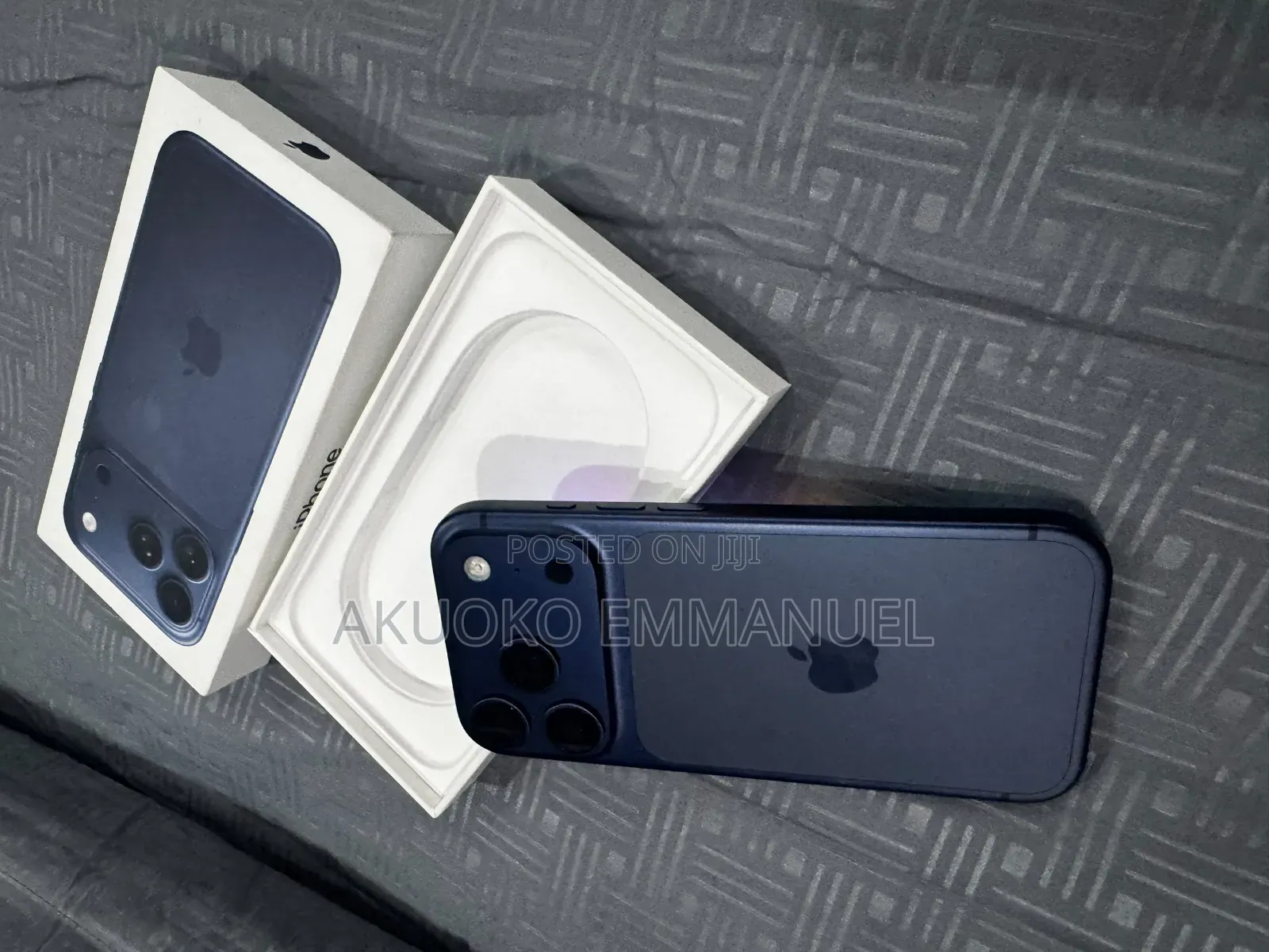 New Apple iPhone 17 Pro 256 GB Blue