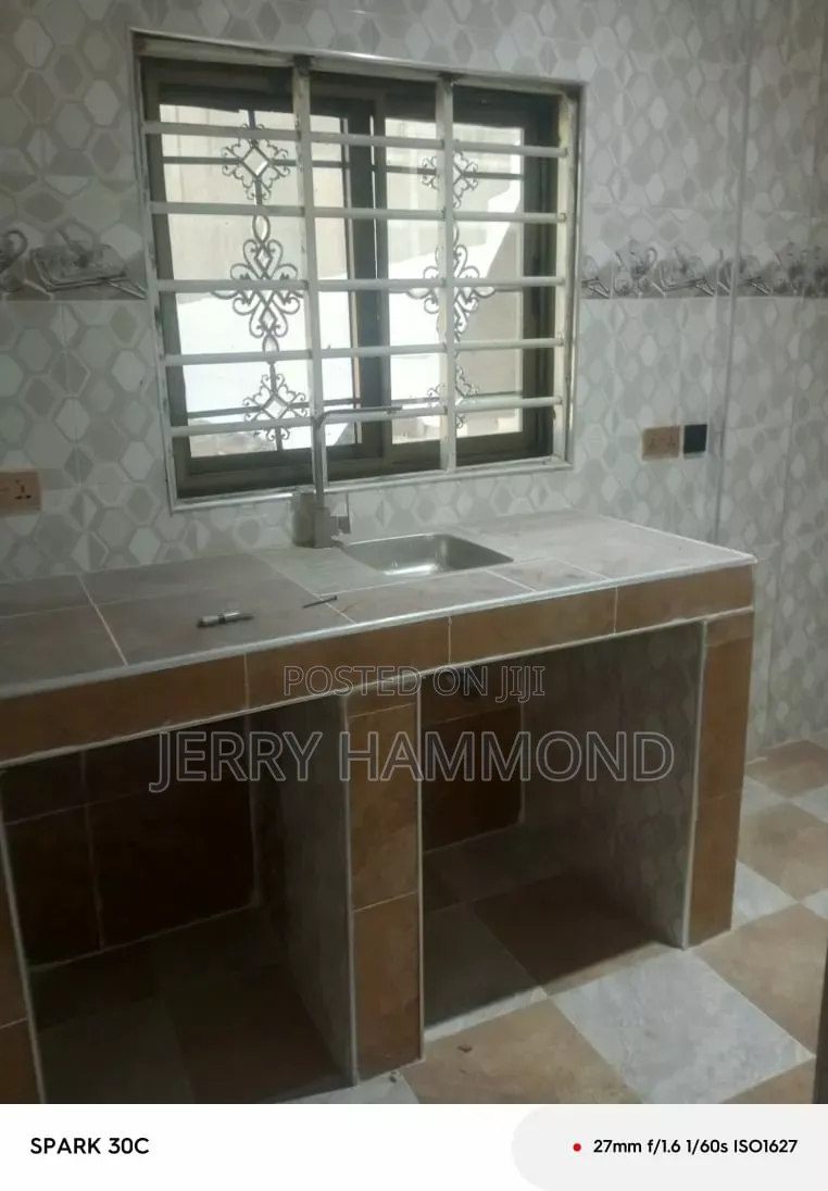 1bdrm Apartment in God City East for rent