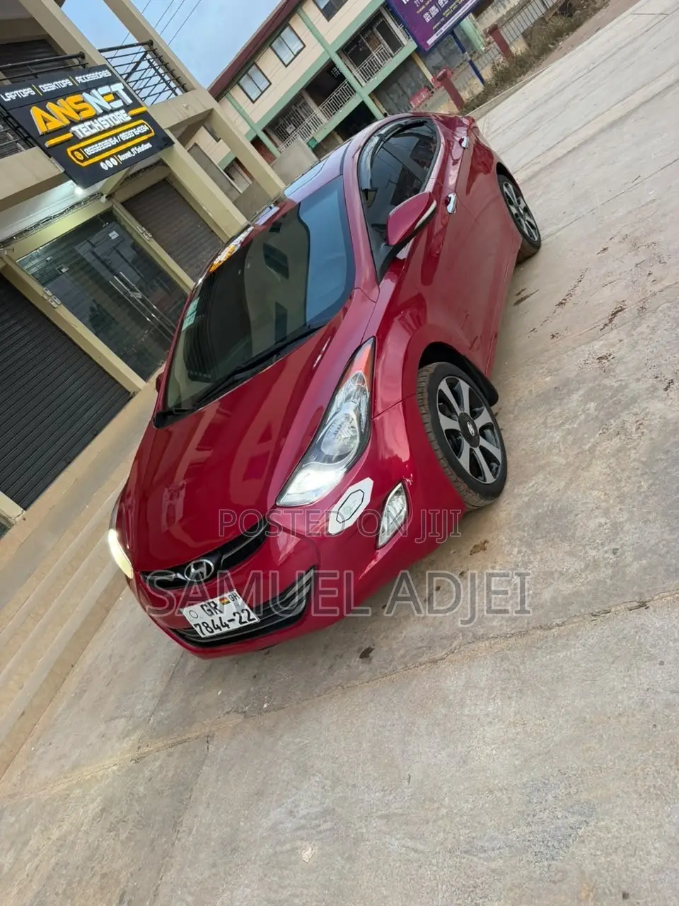 Hyundai Elantra 2013 Red