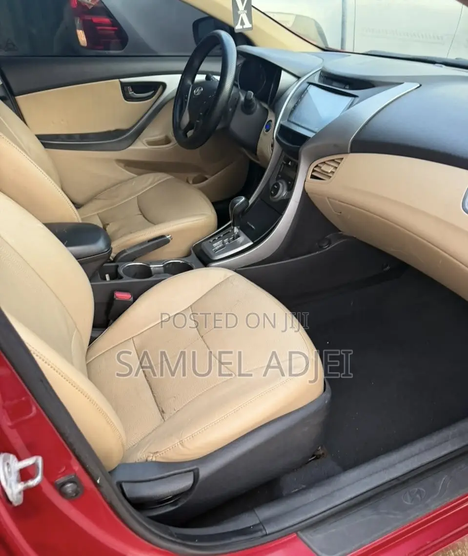 Hyundai Elantra 2013 Red