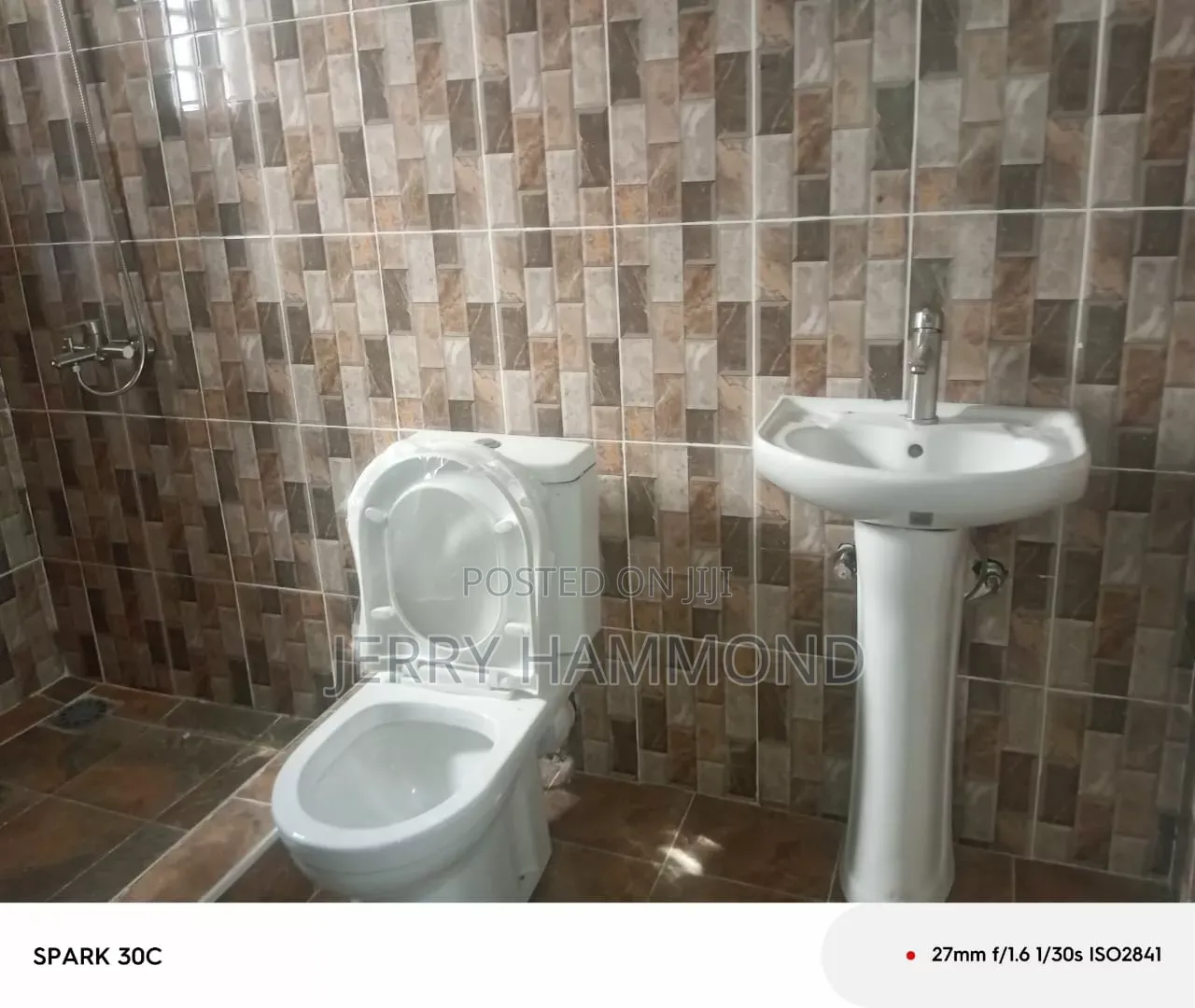 2bdrm Apartment in Tseaddo East Airport for rent