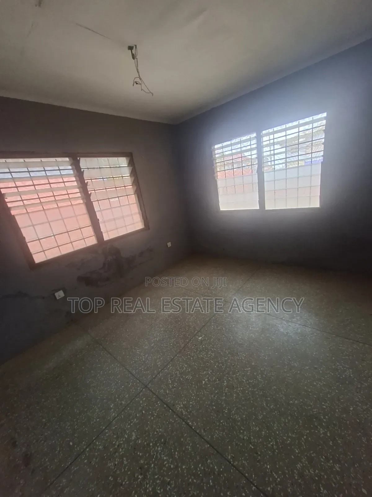 Two Bedrooms Office Space at Dome K. Boat for Rent