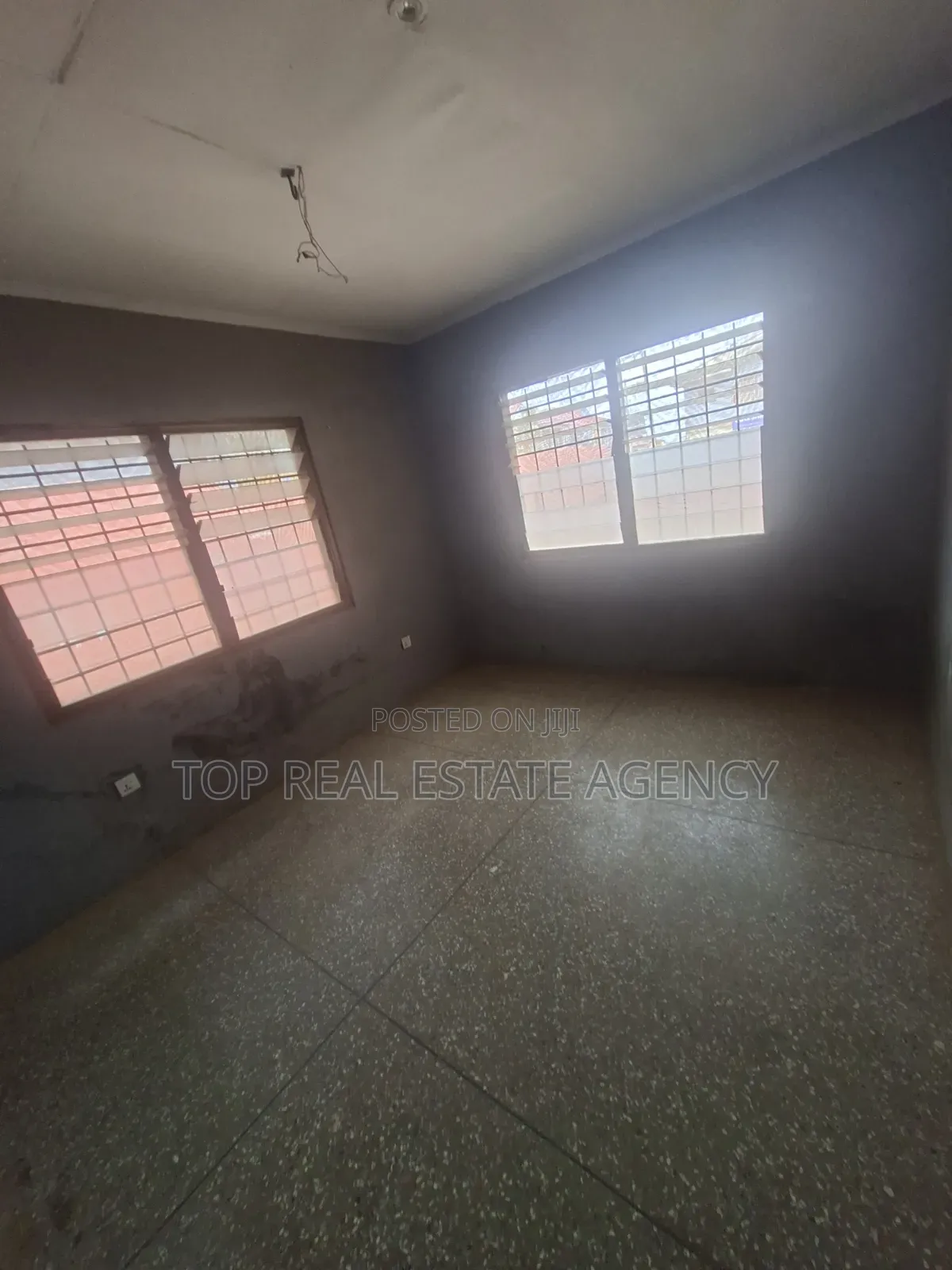 Two Bedrooms Office Space at Dome K. Boat for Rent