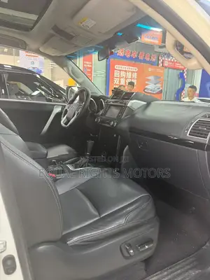 Toyota Land Cruiser 2019 Black