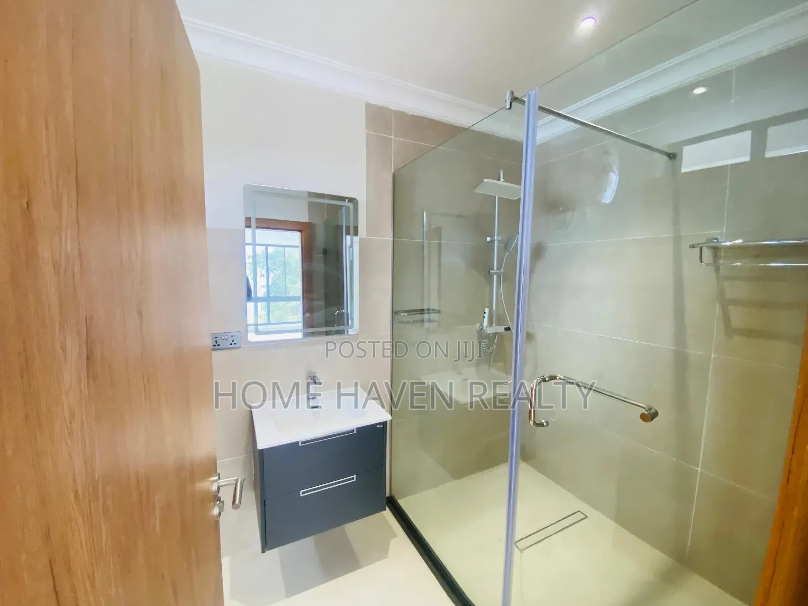 2bdrm Apartment in Dzorwulu for rent