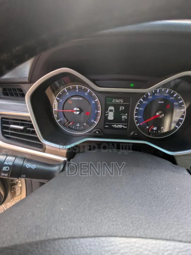 Geely SC7 2018 Gold