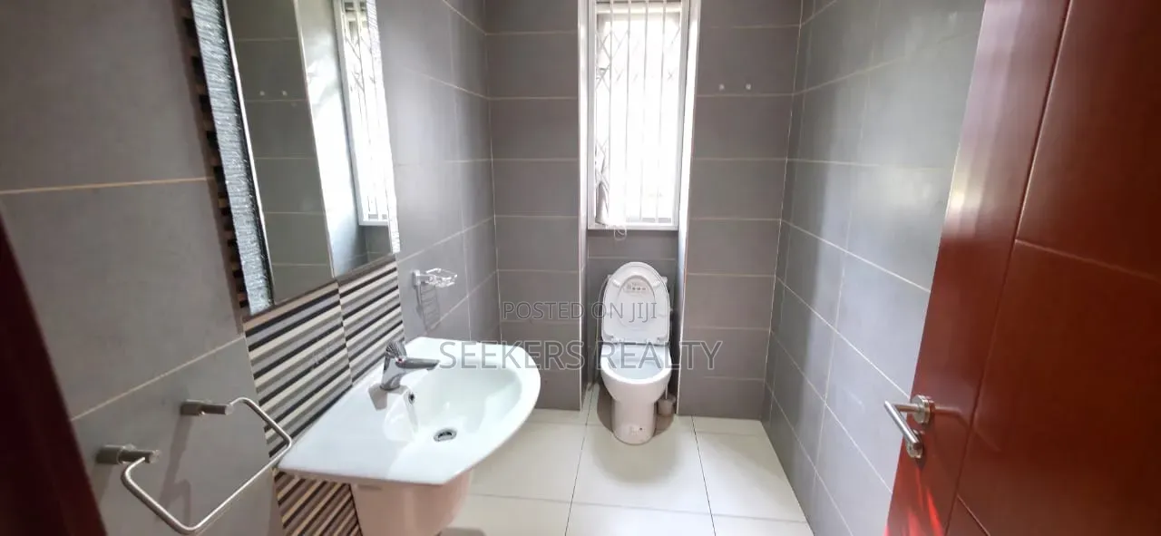 5bdrm House in Seekers Realty, US Embassy Area for rent