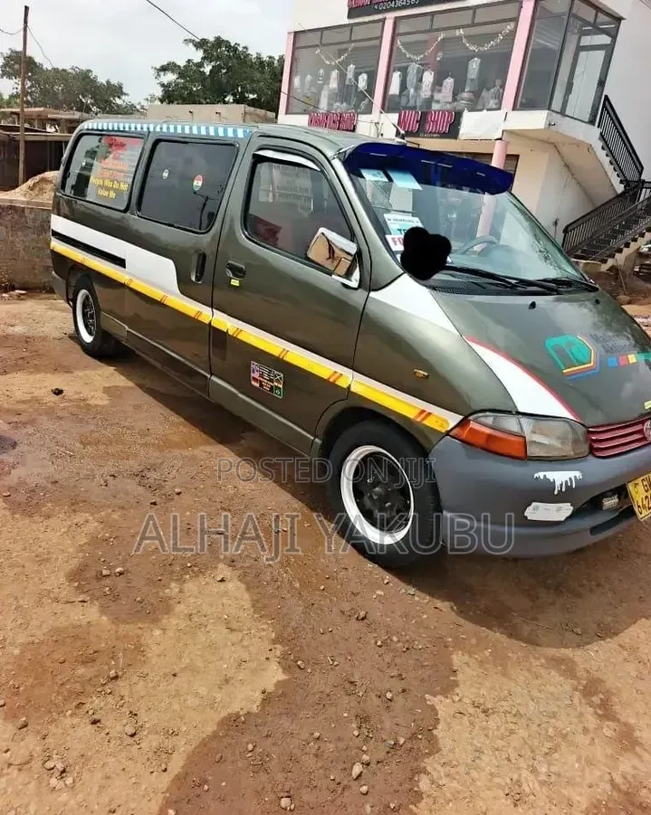 Toyota HiAce 2008