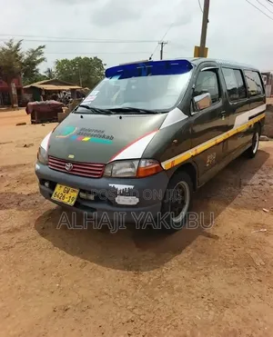 Toyota HiAce 2008