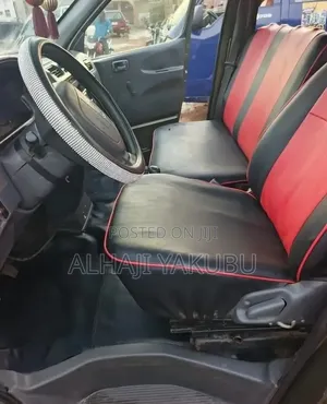 Toyota HiAce 2008