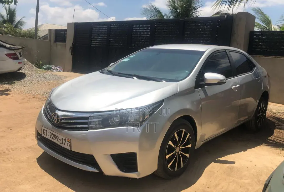 Toyota Corolla 2016 Silver