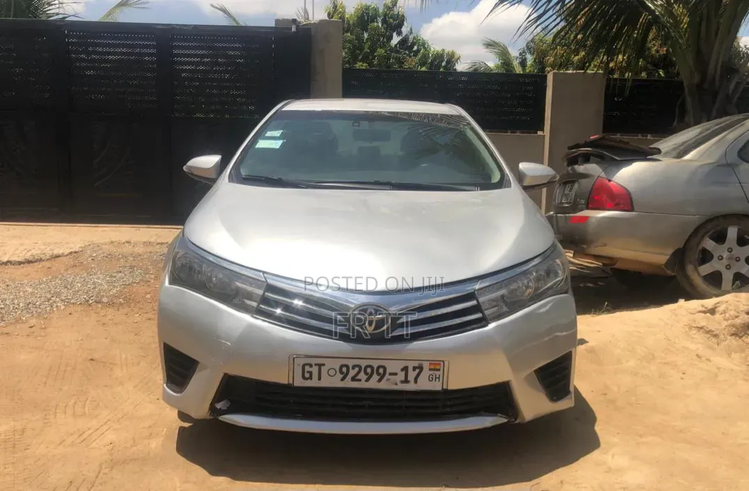 Toyota Corolla 2016 Silver