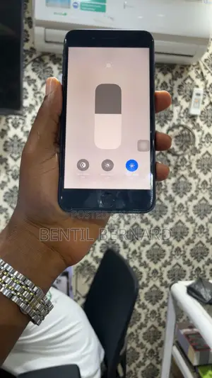 Apple iPhone 8 Plus 64 GB Black