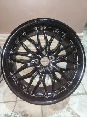 18" Staggered Deep Sit Rims