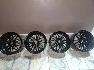 18" Staggered Deep Sit Rims