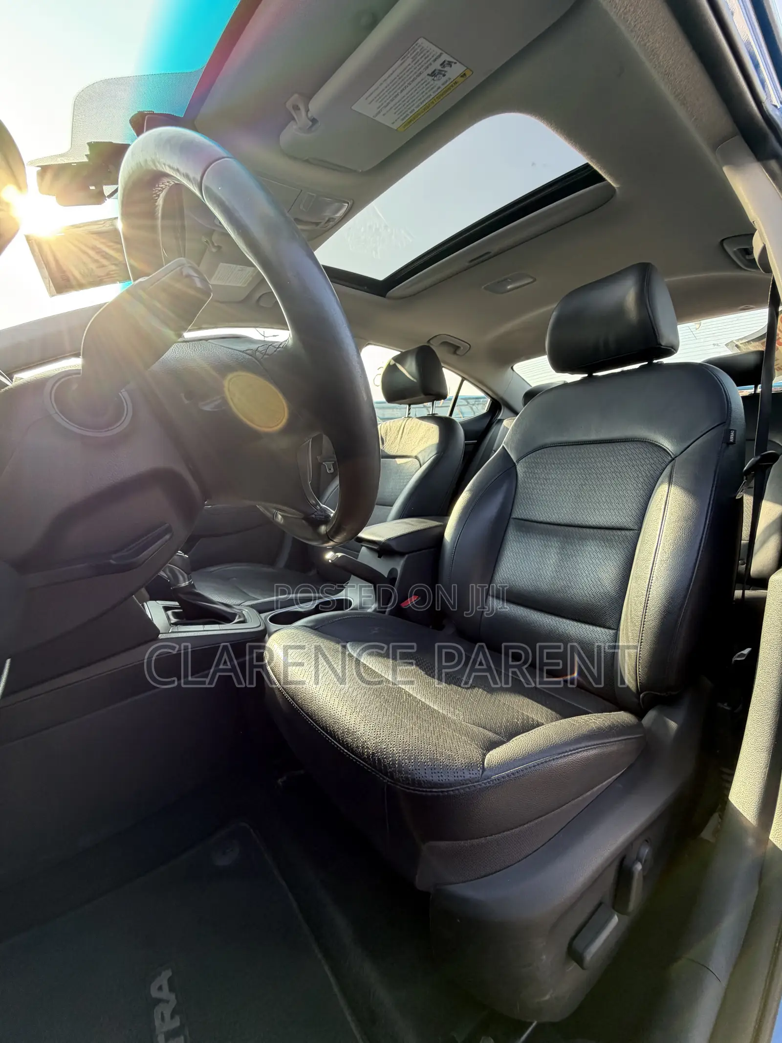 Hyundai Elantra Limited Sedan FWD (2.0L 4cyl 6A) 2017 Blue