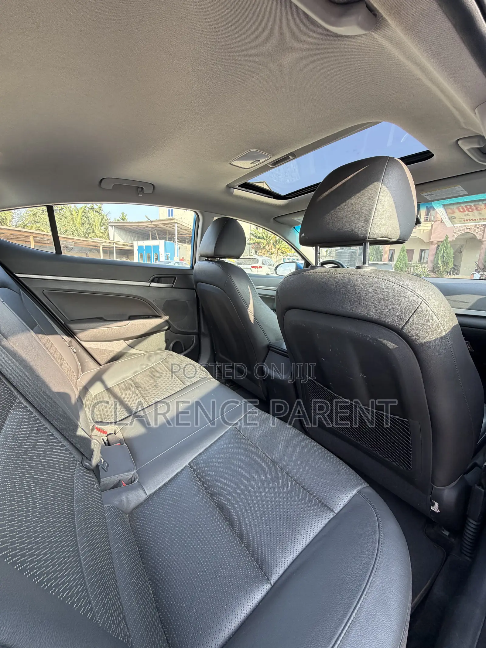 Hyundai Elantra Limited Sedan FWD (2.0L 4cyl 6A) 2017 Blue