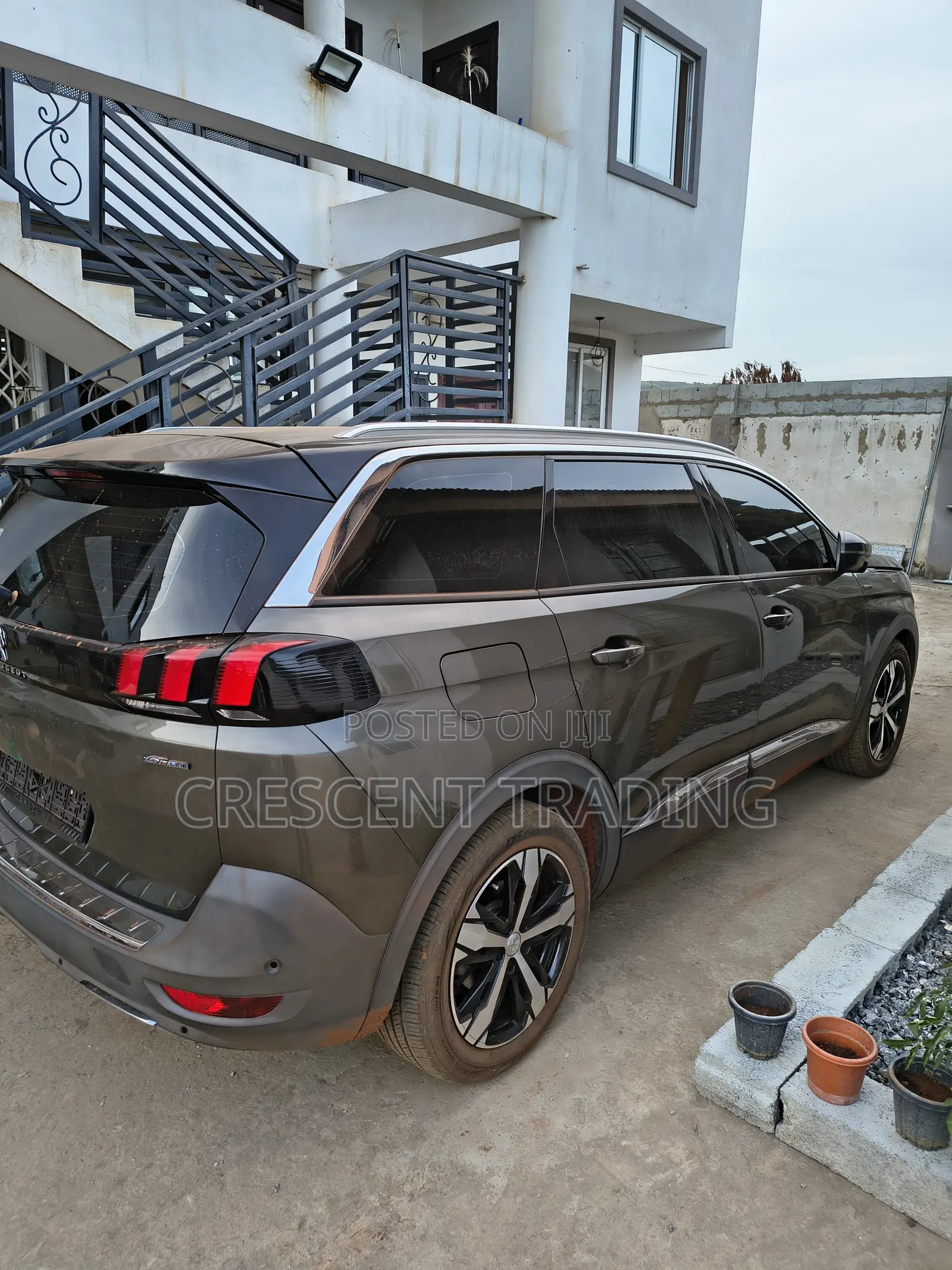 Peugeot 5008 1.6 THP 165 GT Line 2020 Gray